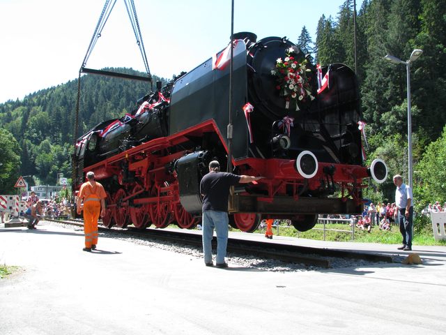 110709kl-dampflokdenkmal-rtr68.jpg